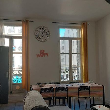 L'Haussmannien 65, 4 Chambres, 10 Couchages Marseille Luaran gambar