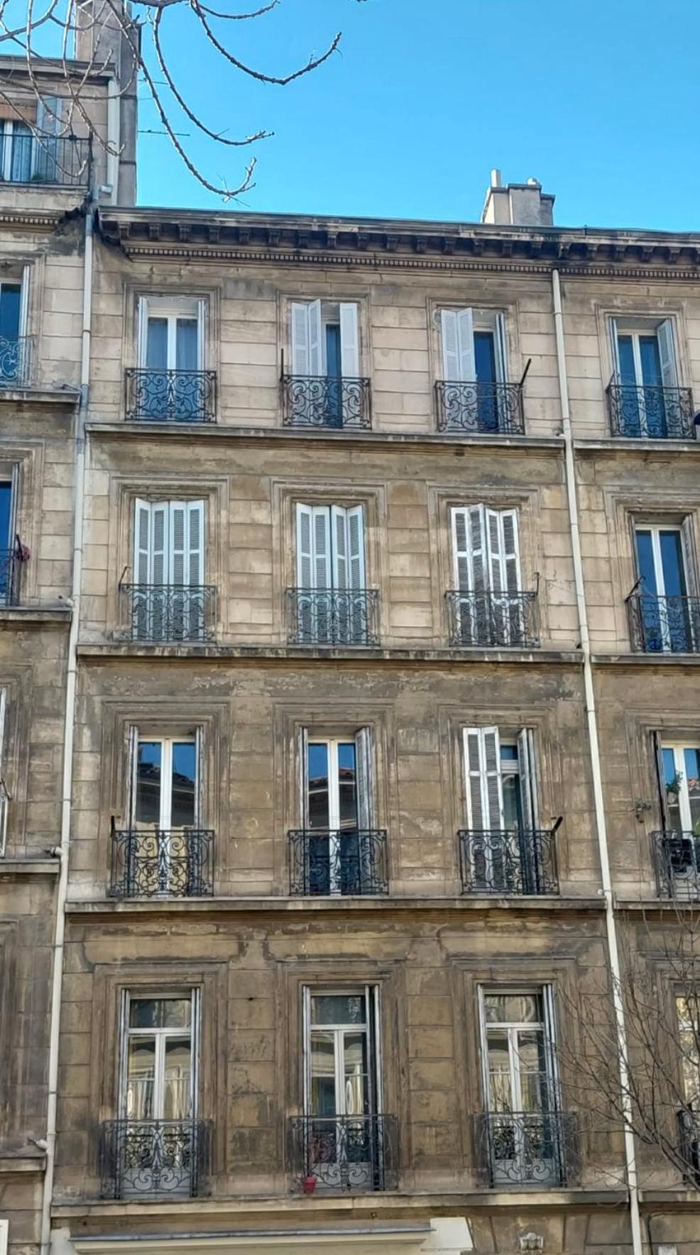 L'Haussmannien 65, 4 Chambres, 10 Couchages Marseille Luaran gambar